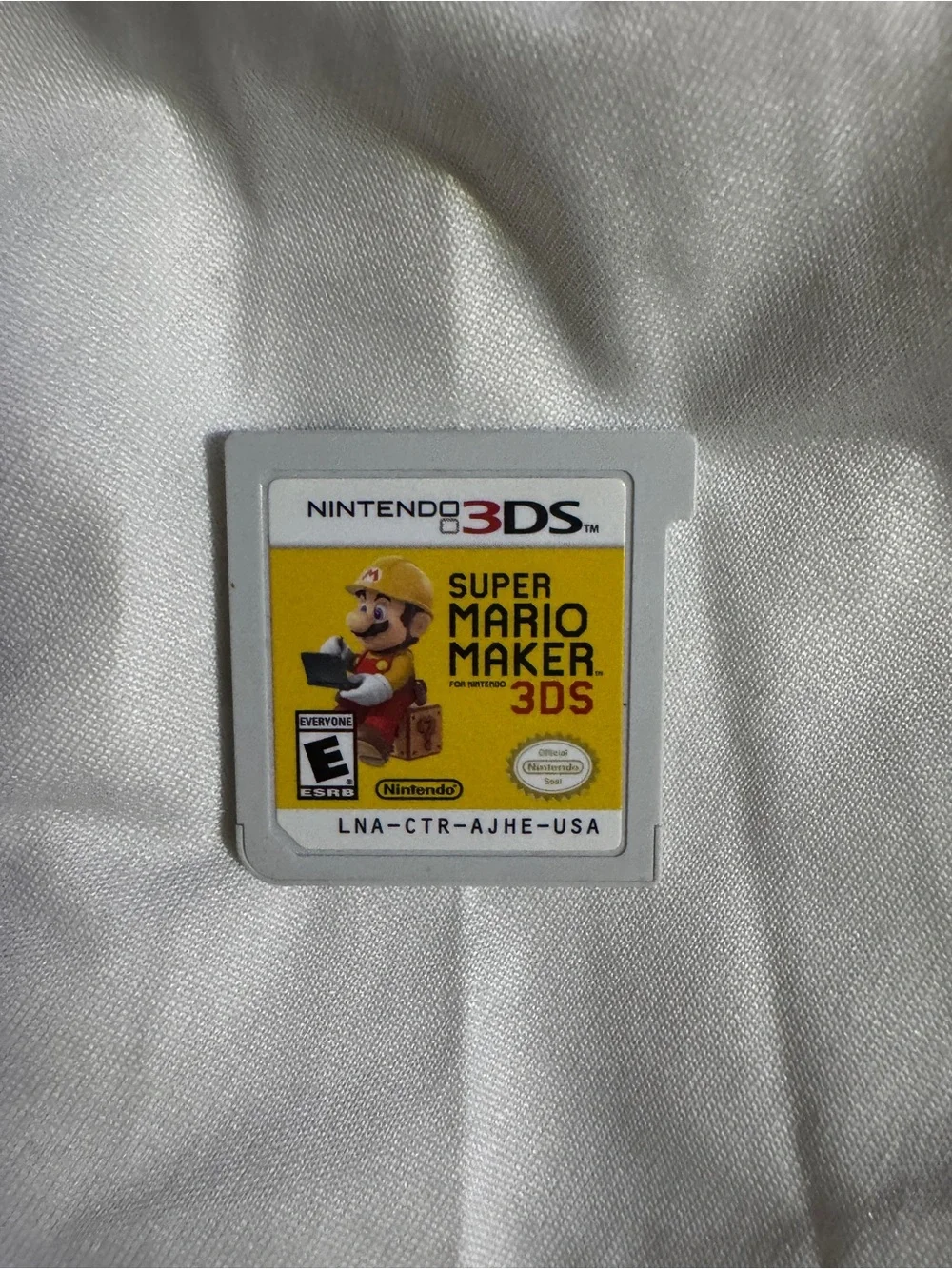Super Mario Maker Nintendo 3DS Game with Protective Case